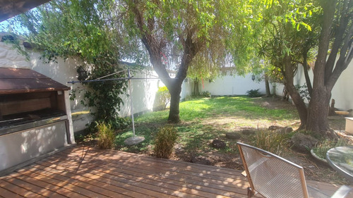 Alquiler De Casa 5 Ambientes En San Justo,