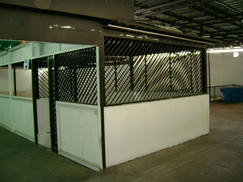 Imagen 19 de 19 de Alquiler De Edificio, Local, Deposito, Galpon De 3 Pisos, 860m2 En La Campiña