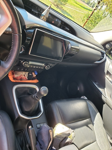 Toyota Hilux 2.8 Cd Srx 177cv 4x4 2017