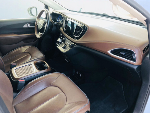 Chrysler Pacifica 2019