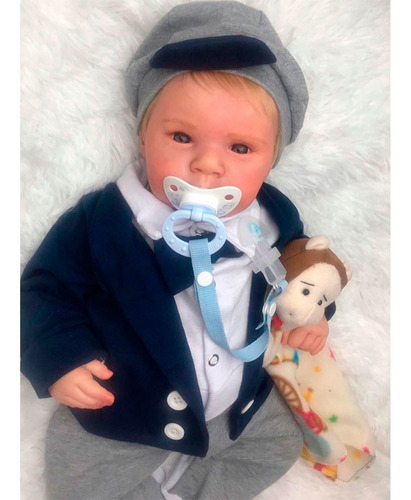 Imagem 2 de 8 de Boneca Bebe Reborn Com Enxoval