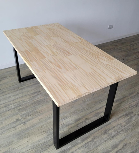 Imagen 3 de 7 de Mesa Estilo Industrial Madera En Crudo Y Hierro 80cm X 150cm