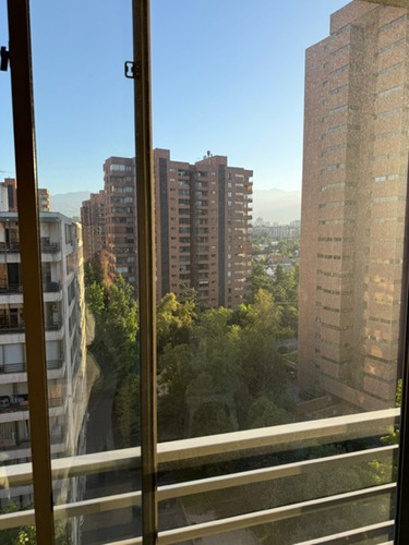 Luminoso Departamento En Muy Buena Ubicación