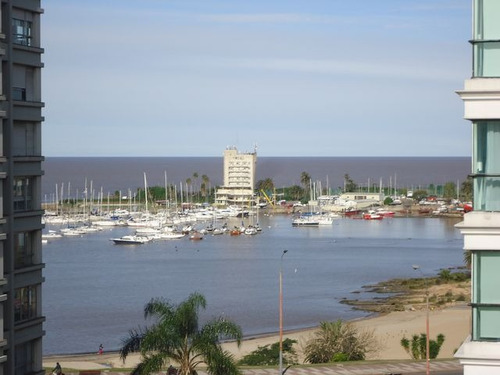 Venta Terreno A Metros De Rambla, Excelente Vistas Y Ubicacion!!!