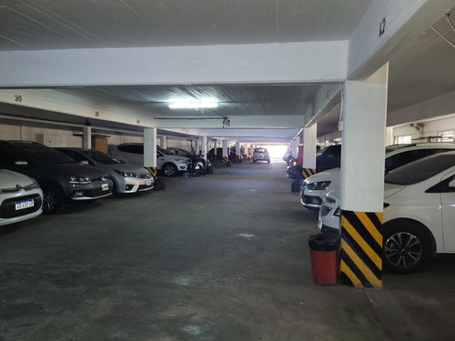 Imagen 5 de 5 de Venta - Cochera - Av Las Flores Nro 1600