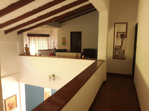 Alquiler Casa Campestre 400 Mts2 En Oripoto-urb. Loma Larga. Milthonhouse53