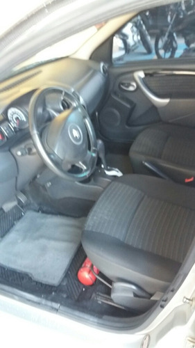 Imagem 5 de 11 de Renault Sandero 2012 1.6 16v Privilège Hi-flex Aut. 5p