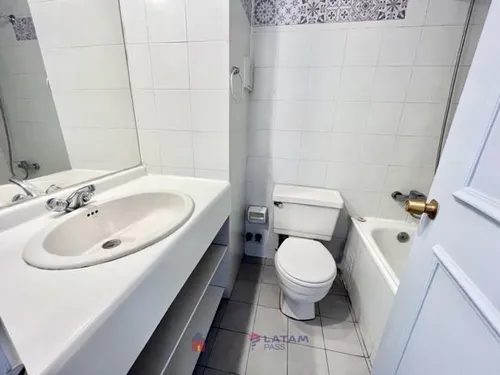Departamento En Venta De 3 Dorm. En Vitacura - Juan Xxiii