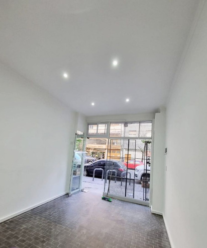 Local Comercial Reciclado En Venta Ubicado En Villa Crespo