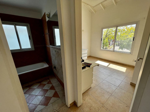 Imagen 28 de 30 de Venta Casa Los Jazmines Pilar Del Este Oportunidad