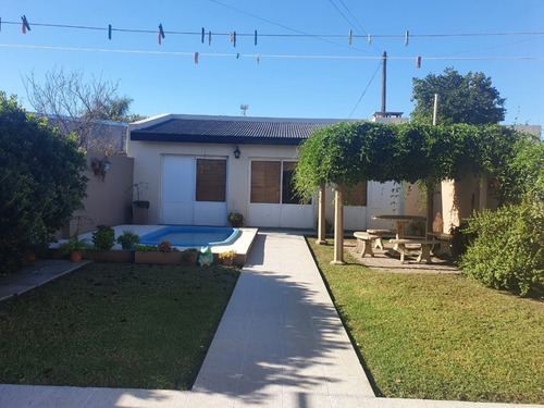 Imagen 21 de 27 de En Venta!! Hermosa Casa De 3 Ambientes Con Pileta. Excelente Estado - Junín (bs As)