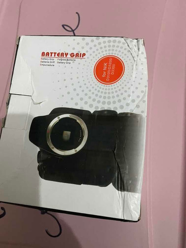 Grip De Bateria Nikon D3100 / D3200 /d3300 Entrega Imediata