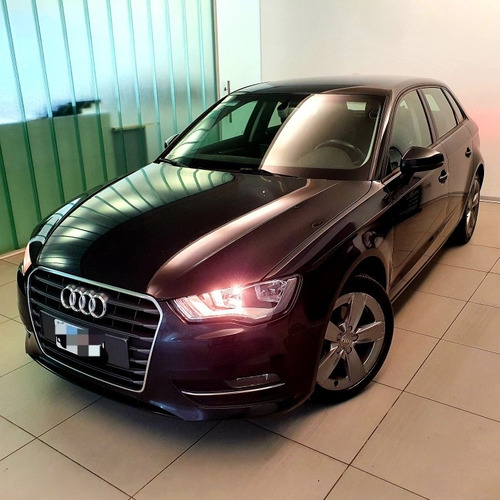 Imagen 9 de 15 de Audi A3 1.4 Tsi Mt 122cv 2014