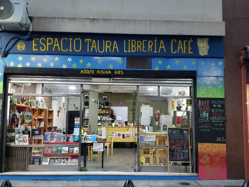 Vendo Fondo De Comercio Cafetería Dentro De Espacio Cultural Con Librería