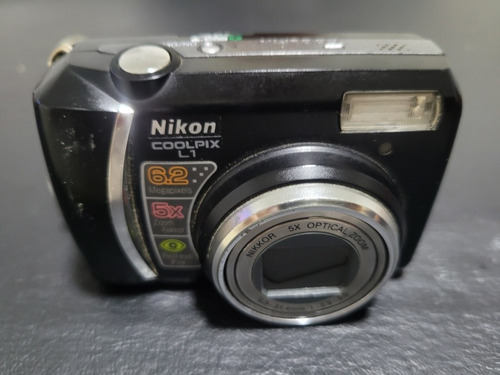 Camara Nikon  Coolpix L1 (para Service)