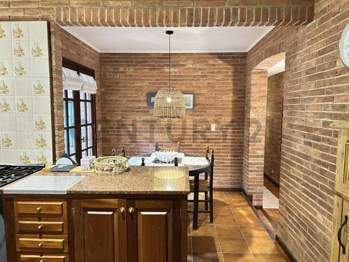 Venta De Casa En Golf Pinamar