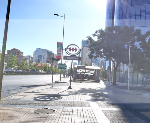 Oficina Bodega Y Estacionamiento En Las Condes