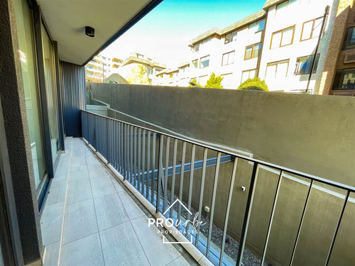 Departamento En Venta De 3 Dorm. En Lo Barnechea