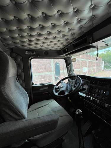 Tractocamión Seminuevo Kenworth T800 Mod. 2017.