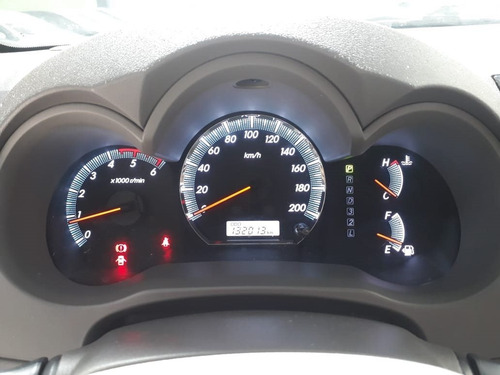Toyota Hilux Sw4 3.0 Srv 4x4 7 Lugares 16v Turbo
