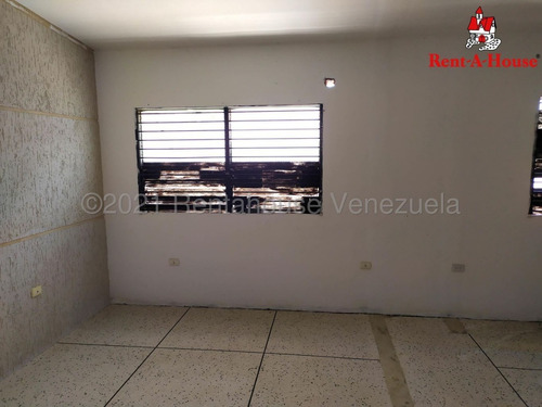 Imagen 10 de 30 de Oficina Administrativa Ubicadas En El Primer Piso, Ideal Para Centro Clínico En Alquiler En Barquisimeto. Jose López Tlf. 04145533925. Cód. #22-15045. Lara, Venezuela