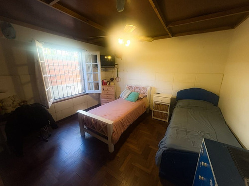 Casa 3 Amb C/garaje - Ap. Credito - Jorge Newbery