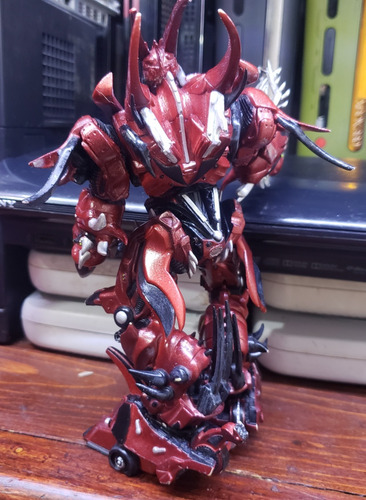 Cyber Spawn Regeneracion Figura (Usado)