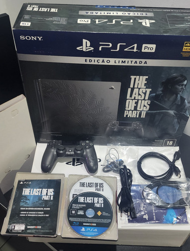 Ps4 Pro Edição The Last Of Us+dualshock 4 Lacrado+headset. Preto (Usado)