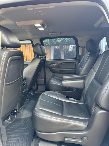 Chevrolet Suburban G Piel Aa Dvd Qc 4x4 At