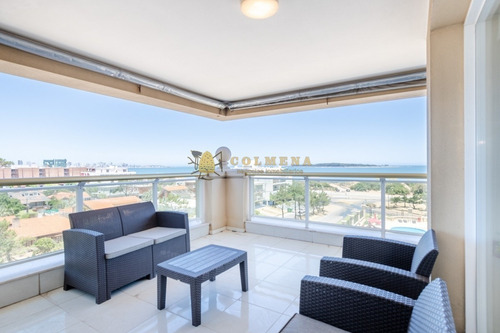 Apartamento De Tres Dormitorios Y Servicio En Venta Le Jardin- Ref: 4042