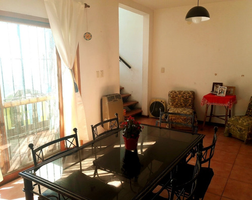 Imagen 4 de 14 de Venta Casa 3 Dormitorios 2 Baños Cochera Parque Pileta Florida Oeste