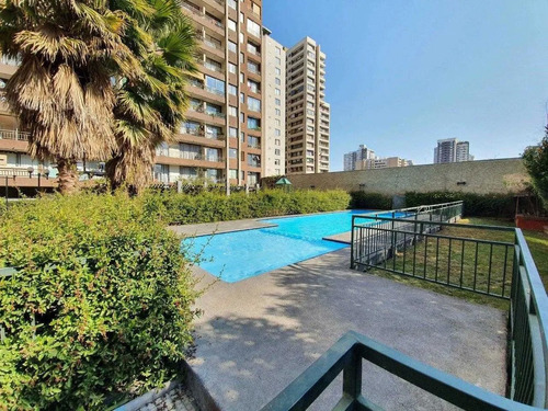 En Arriendo Departamento Av. Portugal- Metro Santa Isabel
