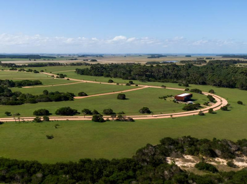 Lote En Las Garzas De 2400 Mt2