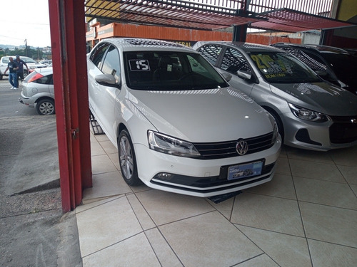 Volkswagen Jetta 2015 2.0 Tsi Highline 4p