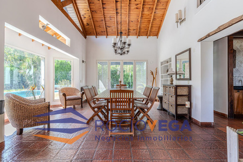 Casa En Venta Y/o Alquiler Temporario En Country Banco Provincia