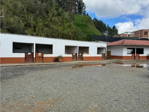 Espectacular Lote En El Retiro (ant.)