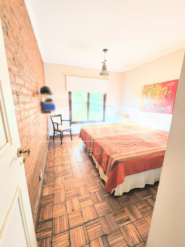 Hermosa Casa-quinta Sobre Av. Campaña Del Desierto