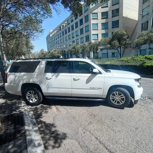 Chevrolet Suburban Blindada Nivel 3