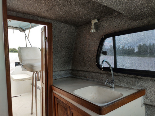 Lancha Tracker Cabinada 620