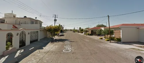 Casa Con Excelente Ubicación De Alta Plusvalia. Precio De Promoción Por Tiempo Limitado. Muy Por Debajo De Su Valor Comercial