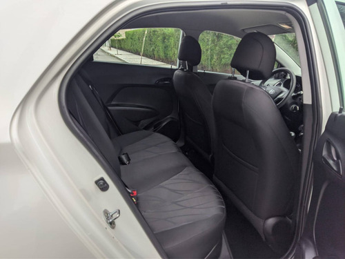 Imagem 10 de 12 de Hyundai Hb20 1.0 Comfort 12v Flex 4p Manual