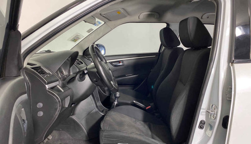 Imagen 9 de 15 de 120900 - Suzuki Swift 2012 Con Garantía