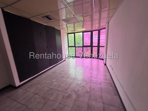 Genial Edifico En Alquiler Mls 25-22971 Bello Monte