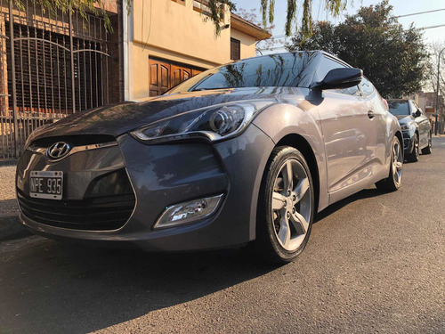 Imagen 2 de 15 de Hyundai Veloster 1.6 130cv At 2014