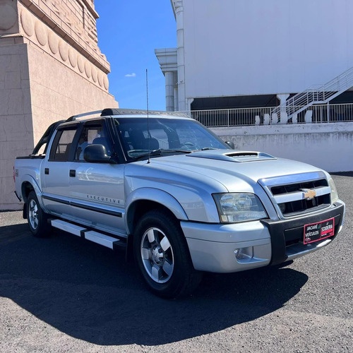 Chevrolet S-10 2.4 MPFI EXECUTIVE 4X2 CD 8V FLEX 4P MANUAL