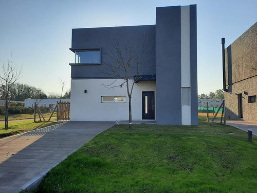 Imagen 1 de 27 de Susana Aravena Propiedades-casa En Venta En El Aljibe