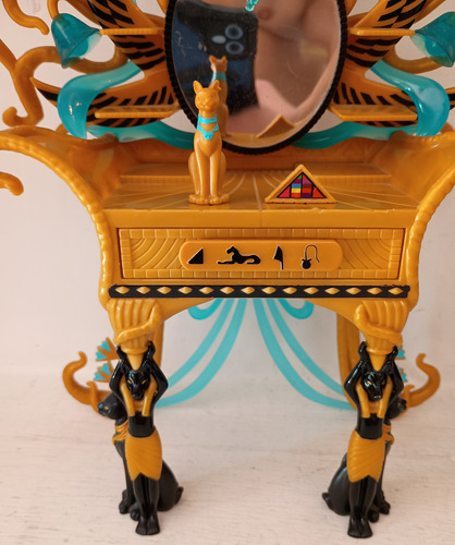 Monster High Tocador Cleo De Nile Mattel 2012 (Usado)