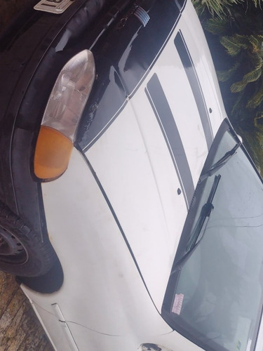 Fiat Palio 2000 1.0 16v Elx 5p