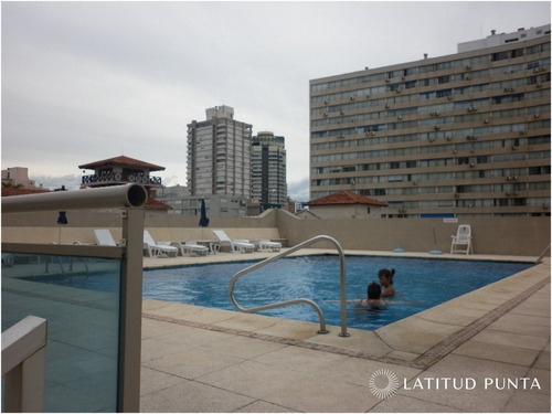 Apartamento En Península- Ref: 826