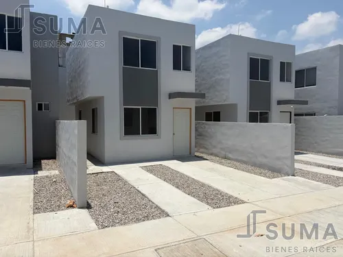Casa En Venta En Col. Latinoamericana, Tampico Tamaulipas. - foto 1